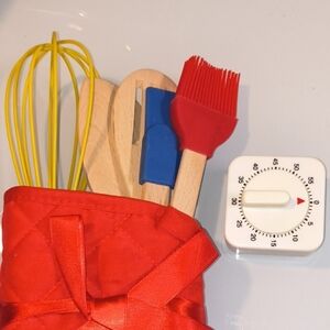 Avon 7 Piece Baking Gift Set with Timer